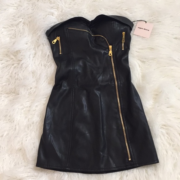 superdown Dresses & Skirts - ✨REVOLVE brand✨ - Superdown Mini Dress